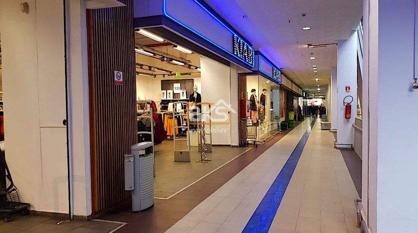 Location Centre commercial