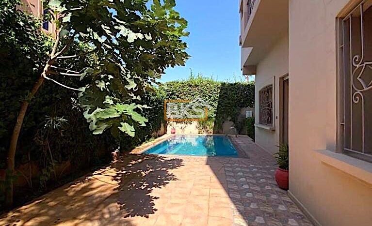 Location villa vide targa
